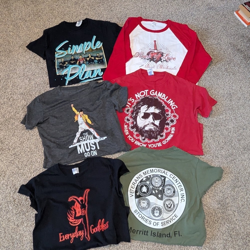 Graphic Tee Bundle